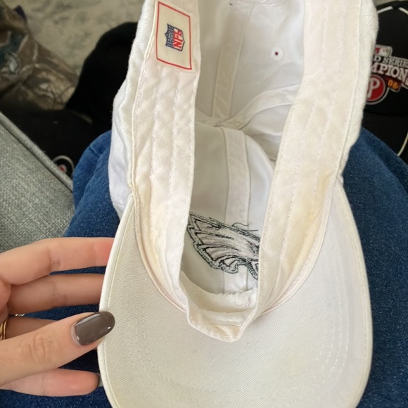 Signed Philadelphia Eagles Hat - Picture 2 of 2